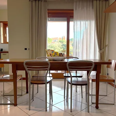 La Terrazza sul Parco , Huge Private Terrace, Free Parking, 3 Bedrooms-3
